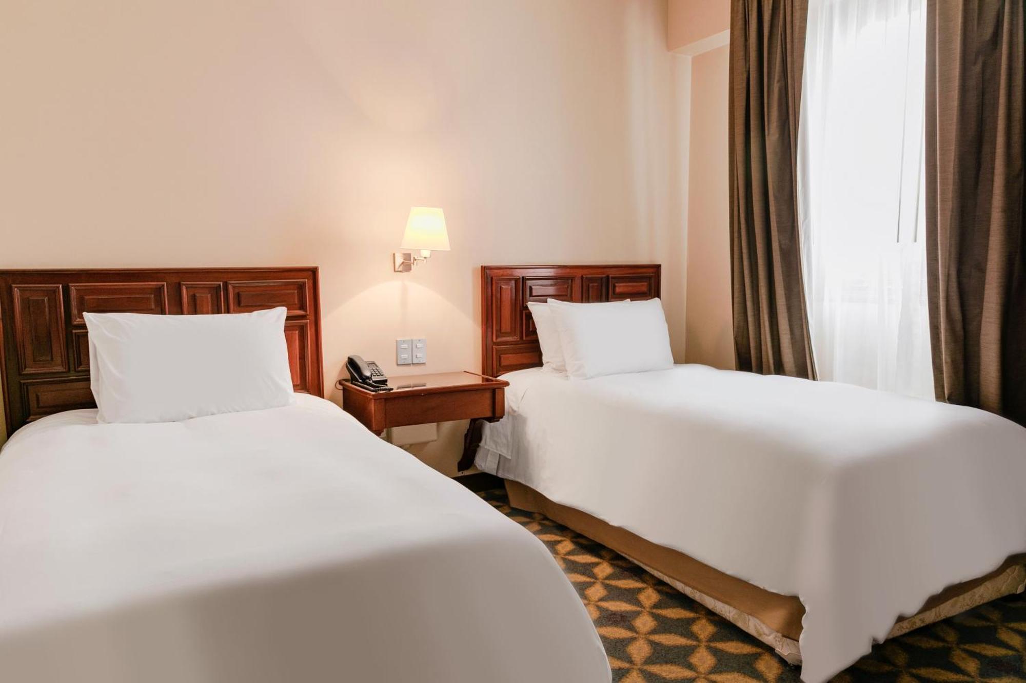 Costa Del Sol Trujillo Centro Hotel Ngoại thất bức ảnh